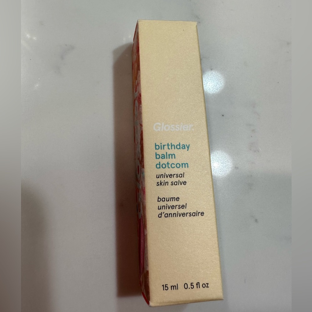 *New*GLOSSIER balm dotcom birthday balm (Original formula)